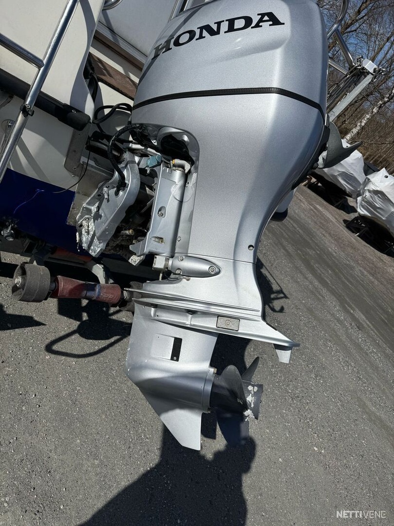 SeaStar 600 XR + Honda BF 80