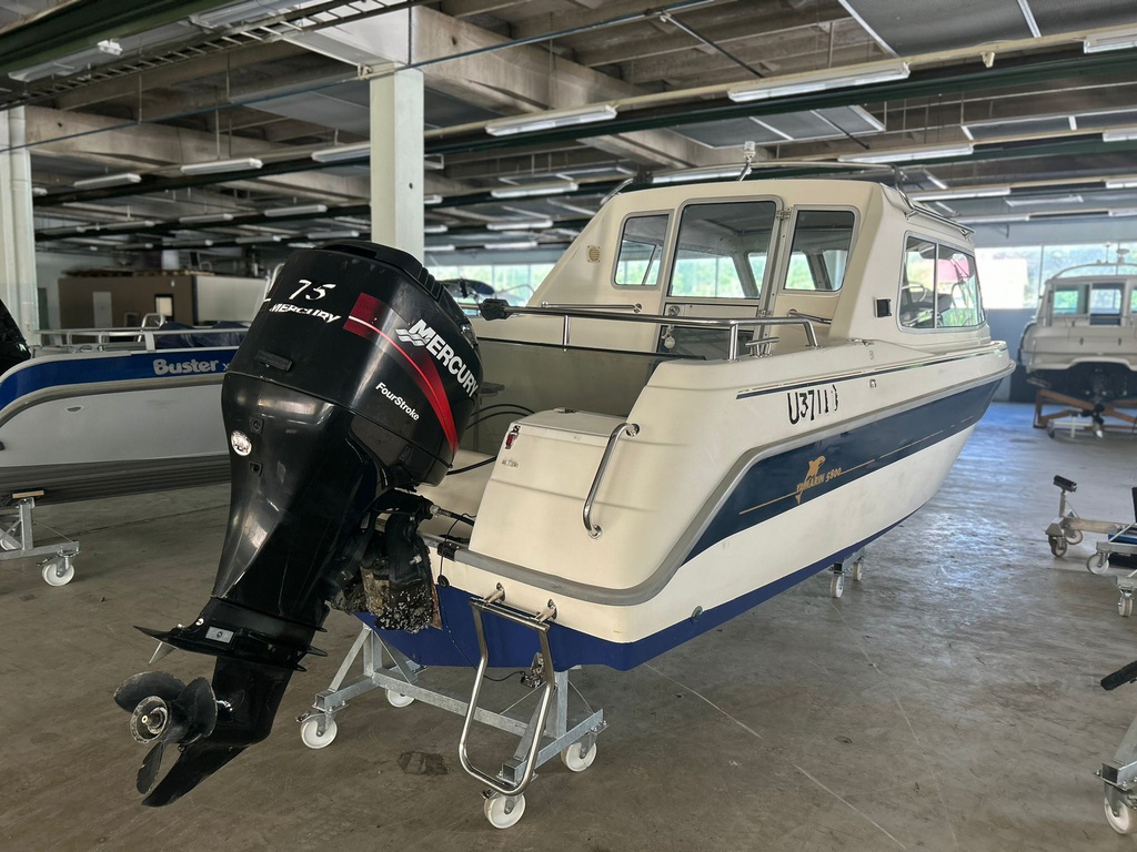 Yamarin 5800 + Mercury 75