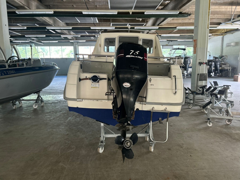 Yamarin 5800 + Mercury 75