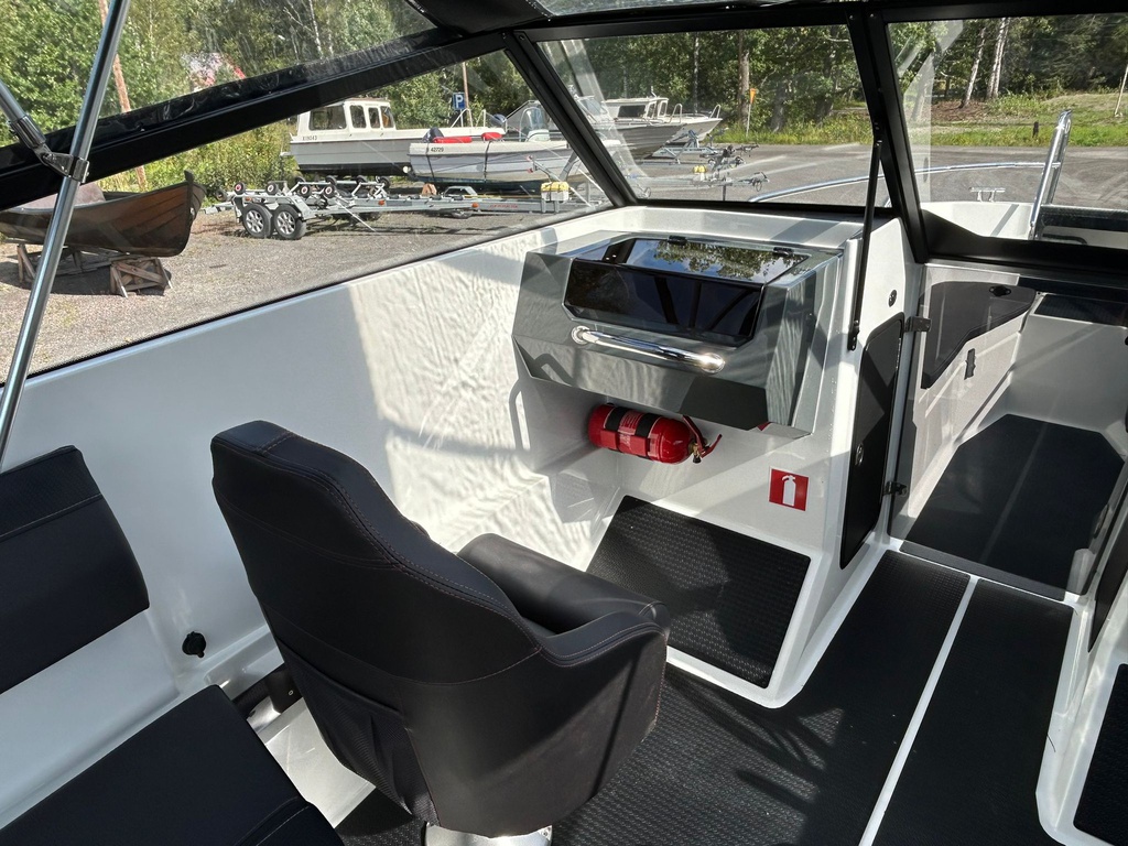 Yamarin Cross 62 BR + Yamaha F130