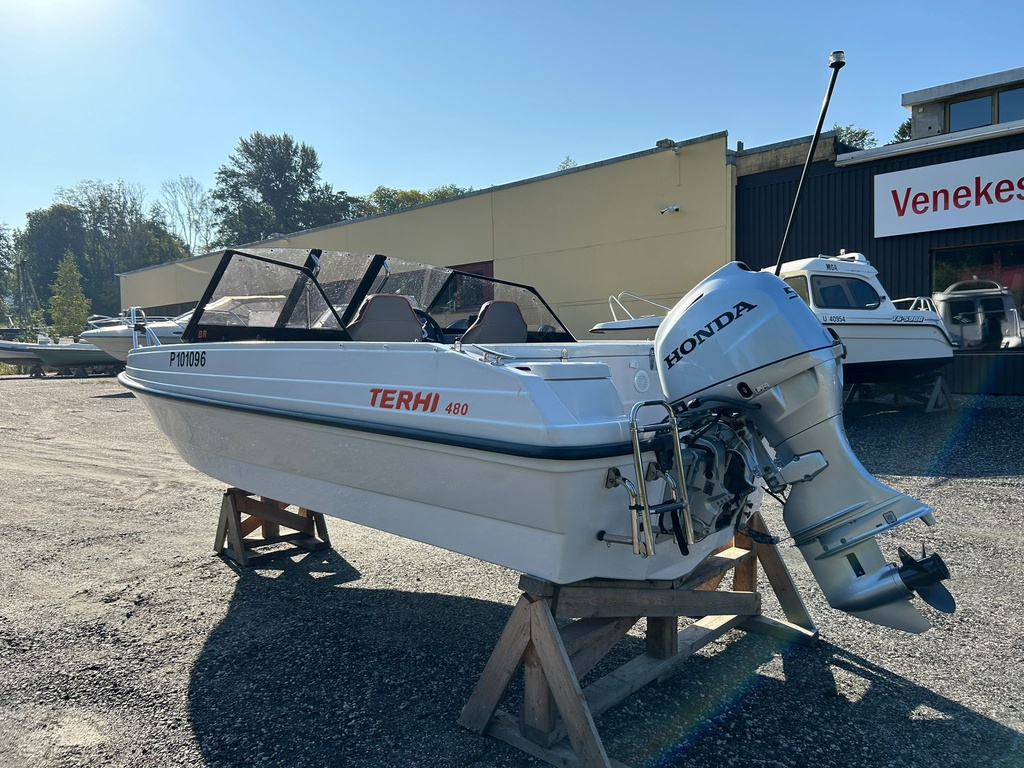 Terhi 480 BR + Honda BF50