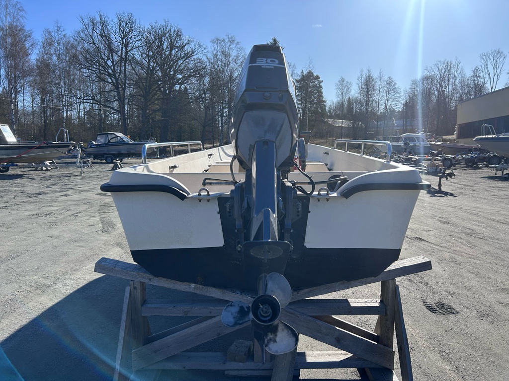 Rönnqvist 495 + Yamaha 30 - T47255