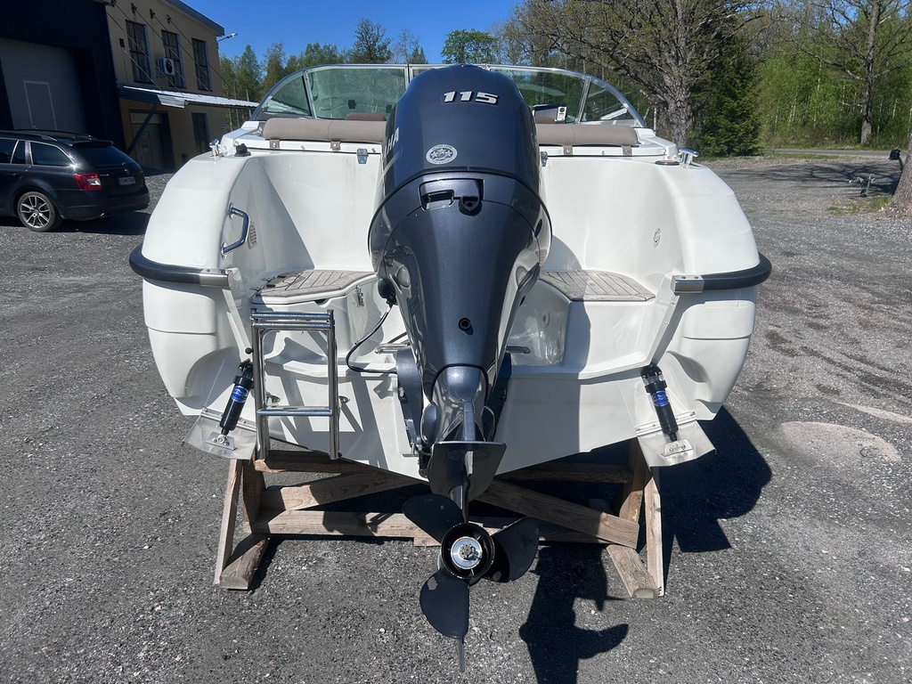 Yamarin 59DC + Yamaha F115