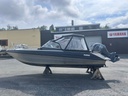 Buster XXL + Yamaha F115