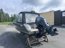 Buster XXL + Yamaha F115