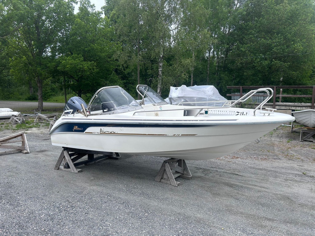 Yamarin 47 TC + Yamaha F50
