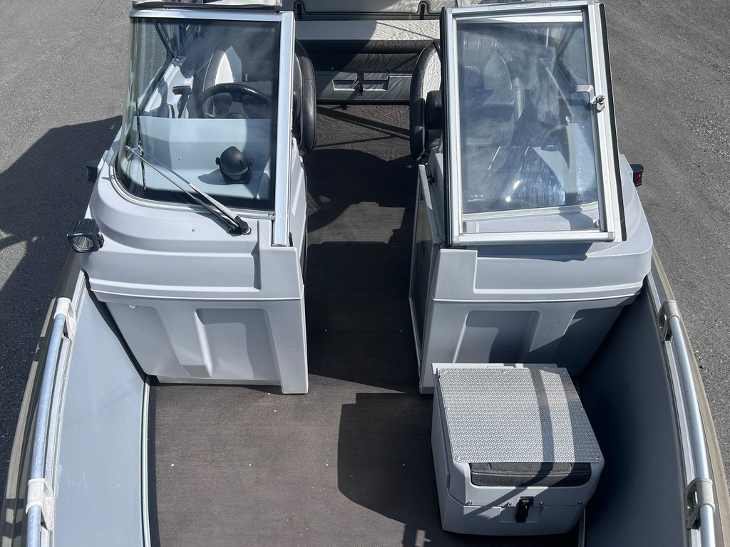Buster XXl+Yamaha 115