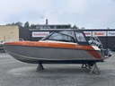Buster Magnum E + Yamaha F225
