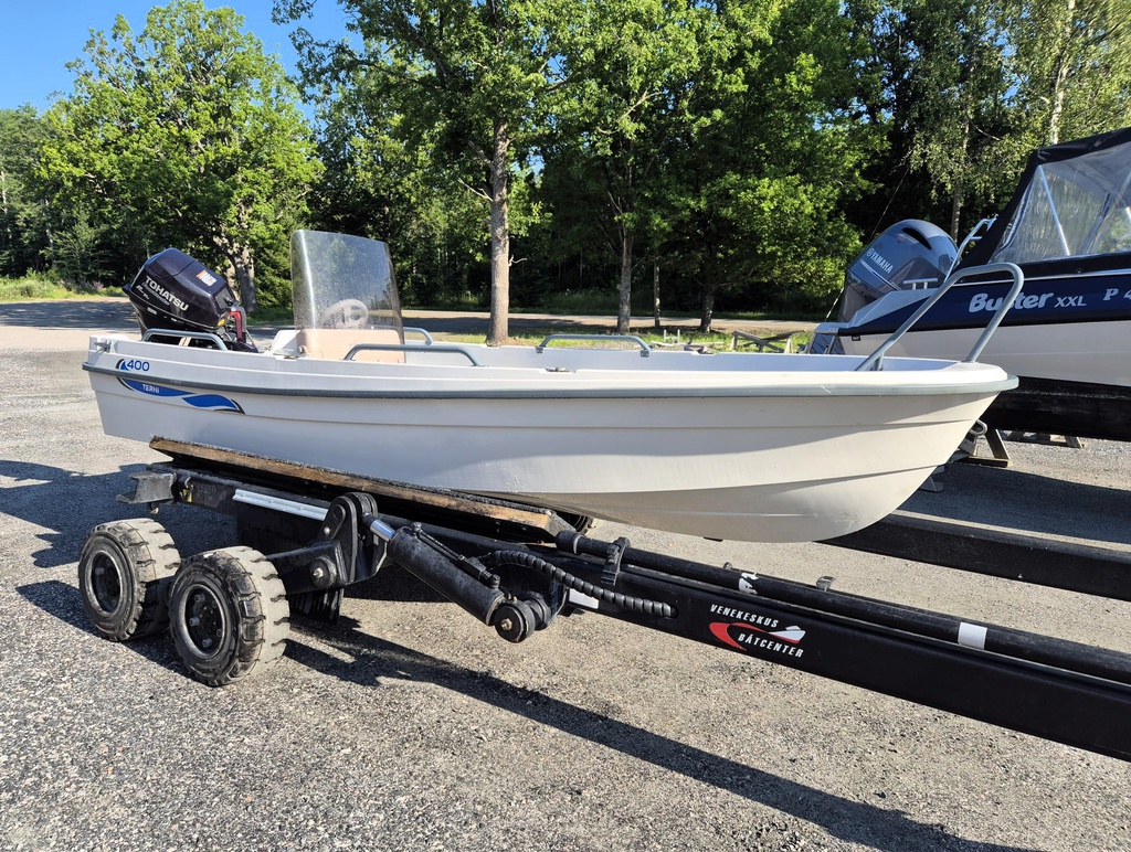 Terhi 400 C + Tohatsu 15