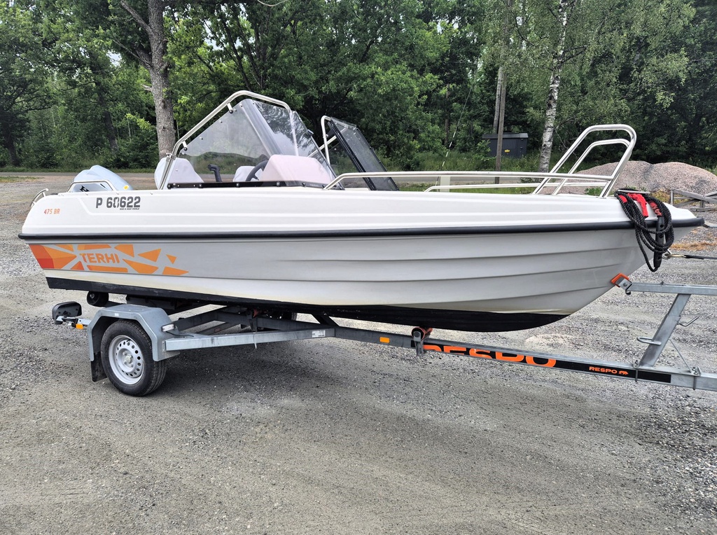 Terhi 475 BR + Honda BF50 + traileri