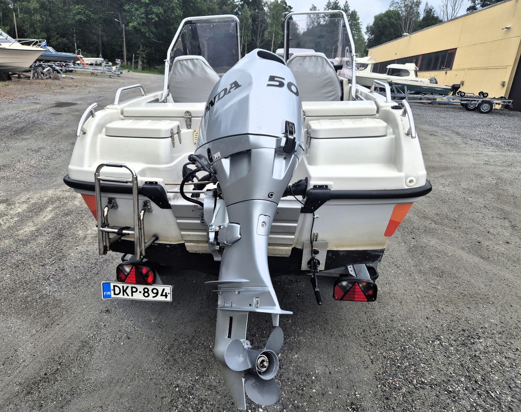 Terhi 475 BR + Honda BF50 + traileri
