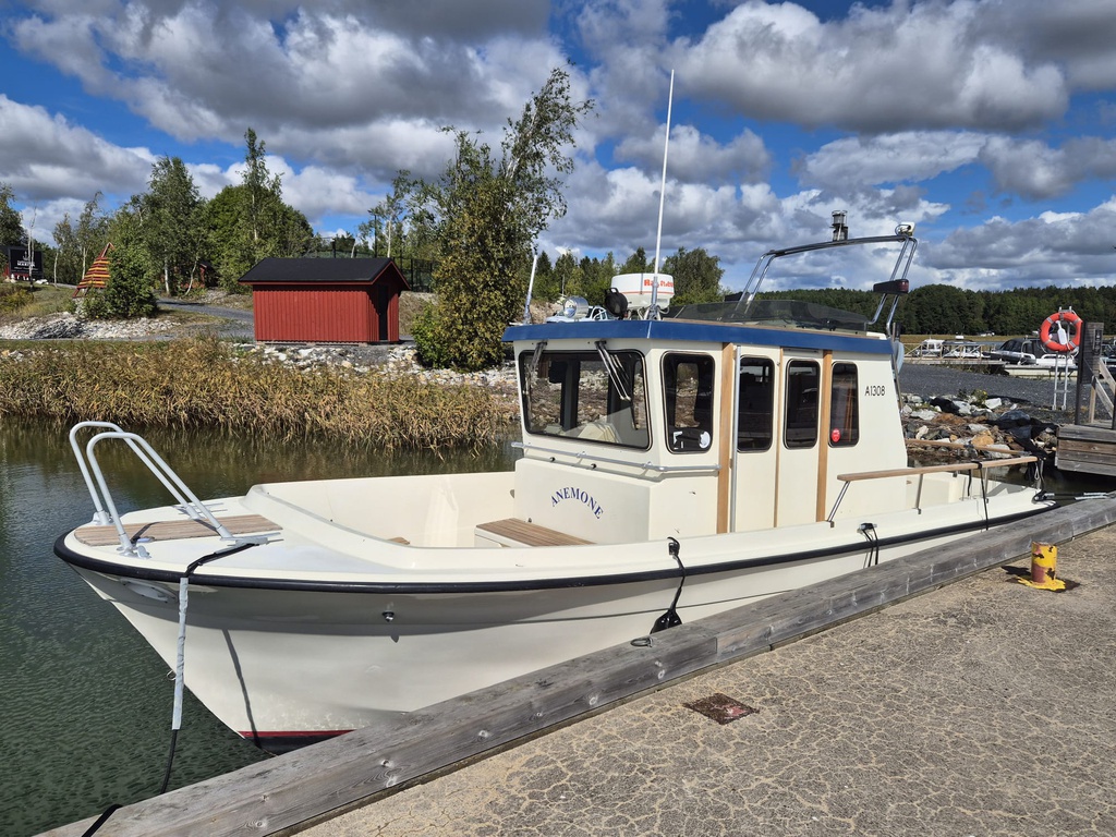 Targa 25 + Volvo Penta KAD44