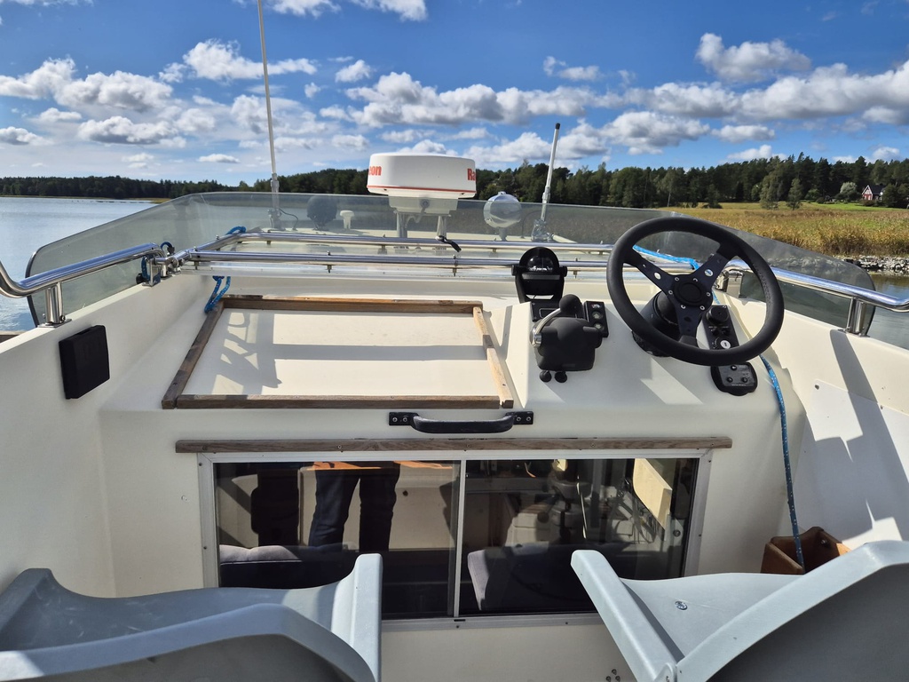 Targa 25 + Volvo Penta KAD44