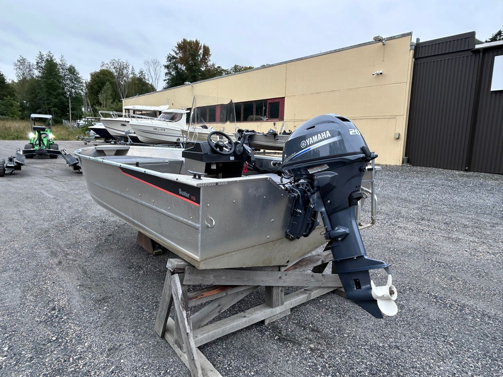 Buster XSr + Yamaha F20 2025