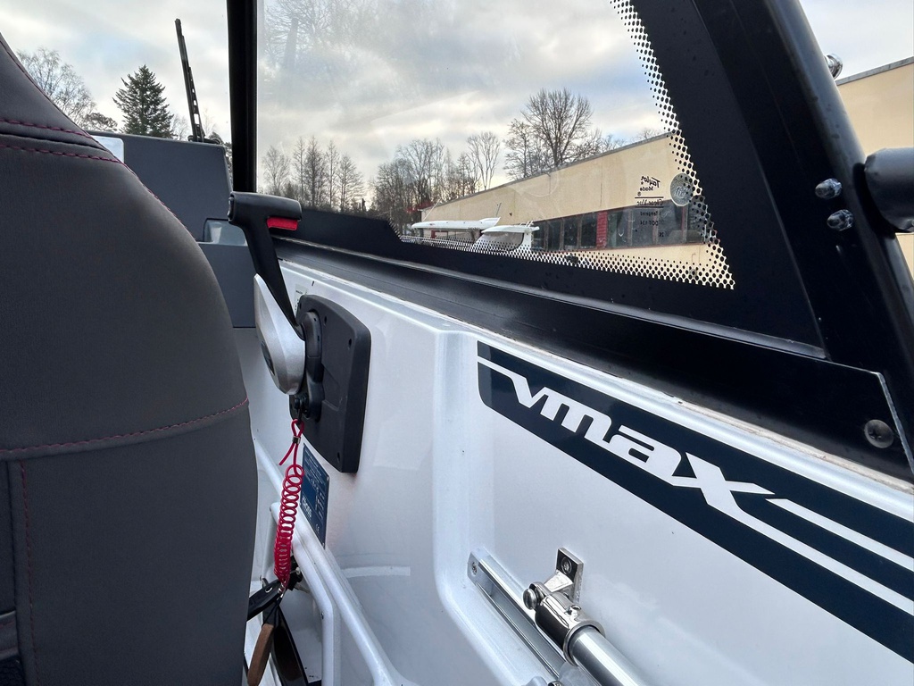 Yamarin Cross 57BR VMAX + Yamaha VF115 VMAX