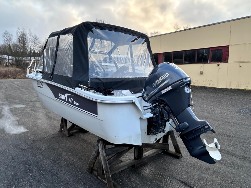 Suvi 47 Duo + Yamaha F40