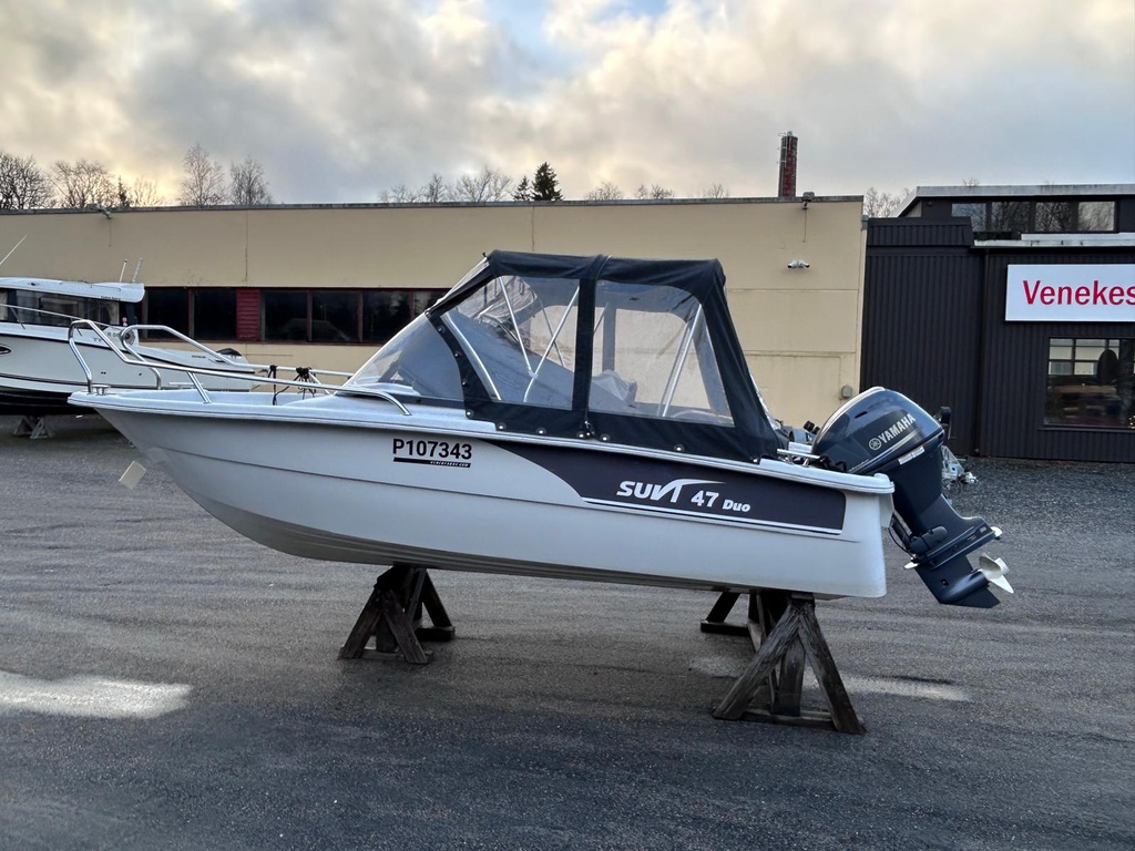 Suvi 47 Duo + Yamaha F40