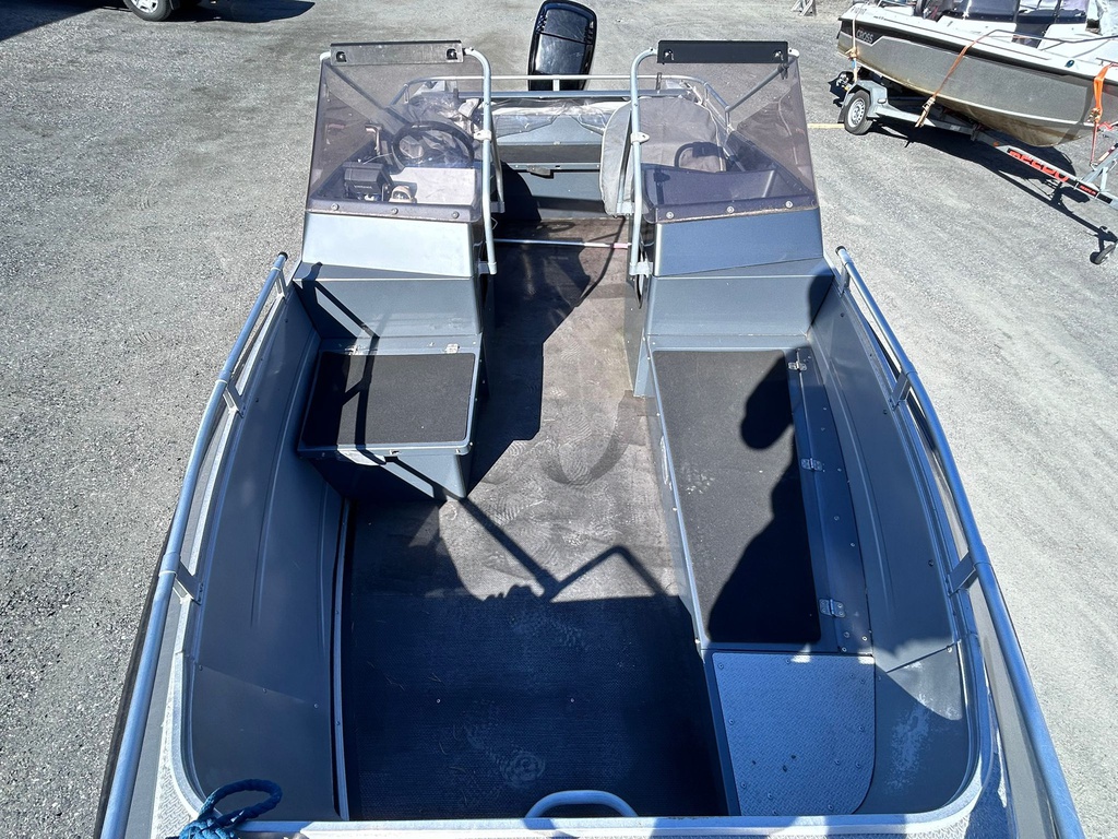 Buster XXL+ Mercury F115