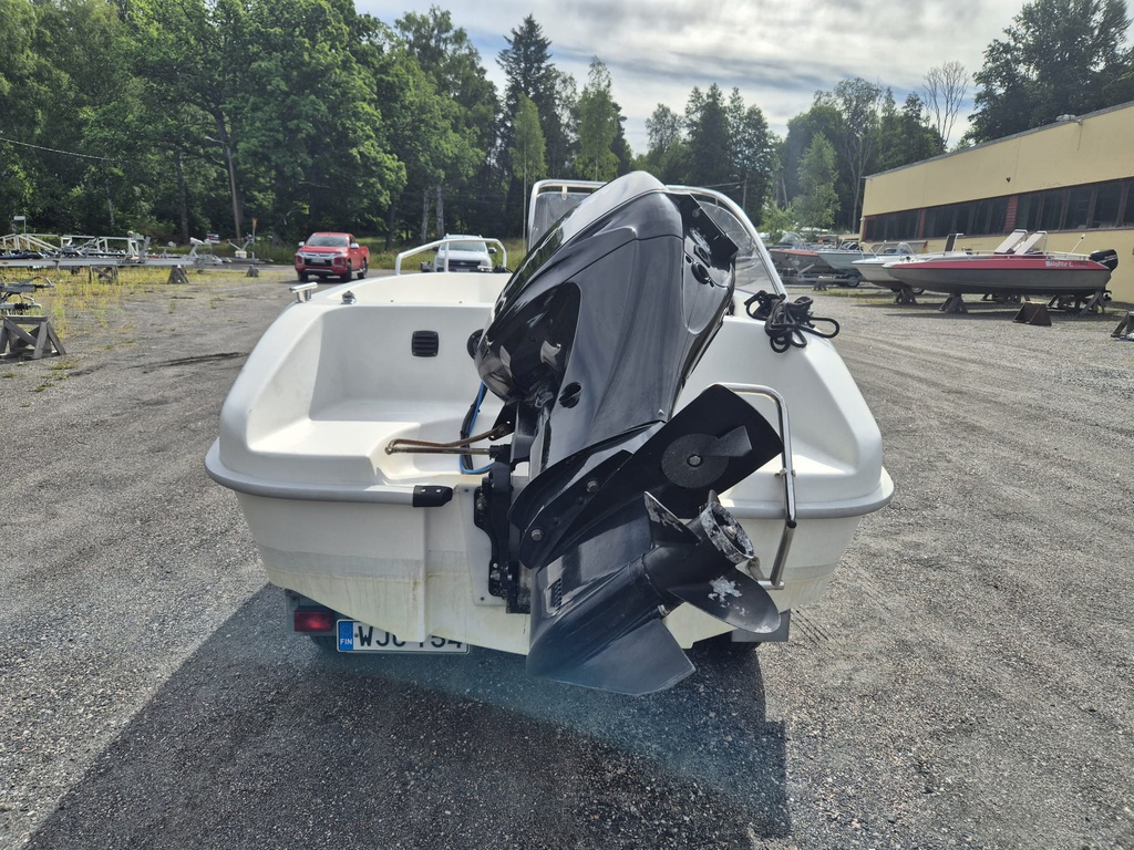 MV-Marin 4600 + Mercury F50