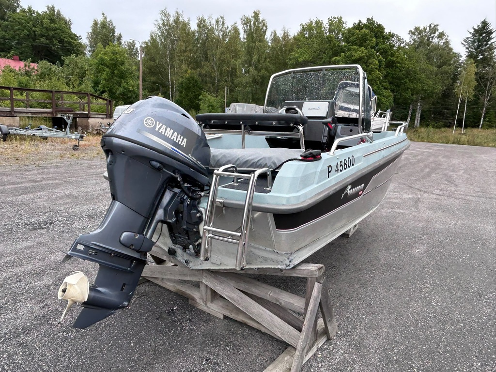 Yamarin Cross 46SC + Yamaha F40