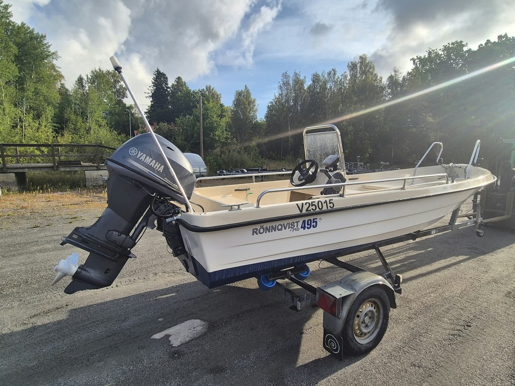 Rönnqvist 495 Pro + Yamaha F30