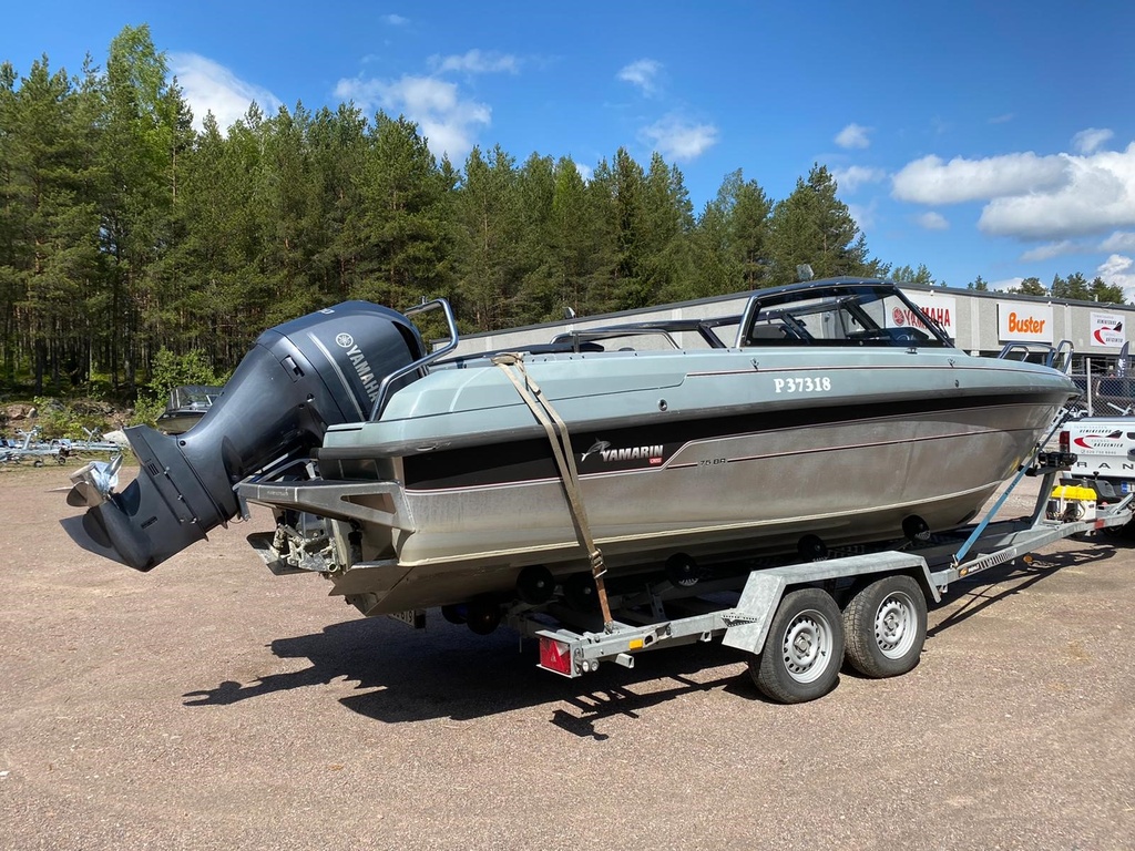 Yamarin Cross 75 BR + Yamaha F300