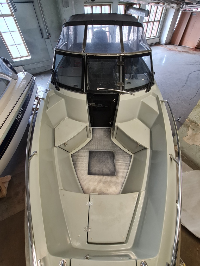 Yamarin Cross 75 BR +Yamaha 300