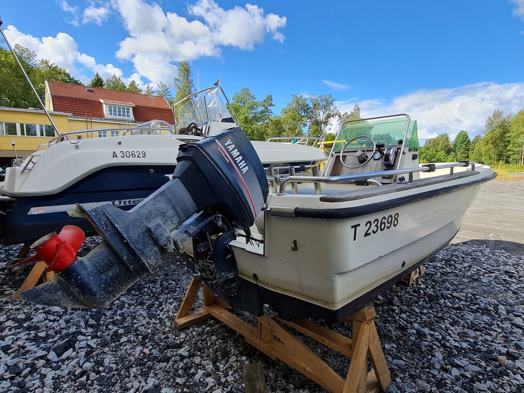 Elan 495 GT + Yamaha 60 autolube