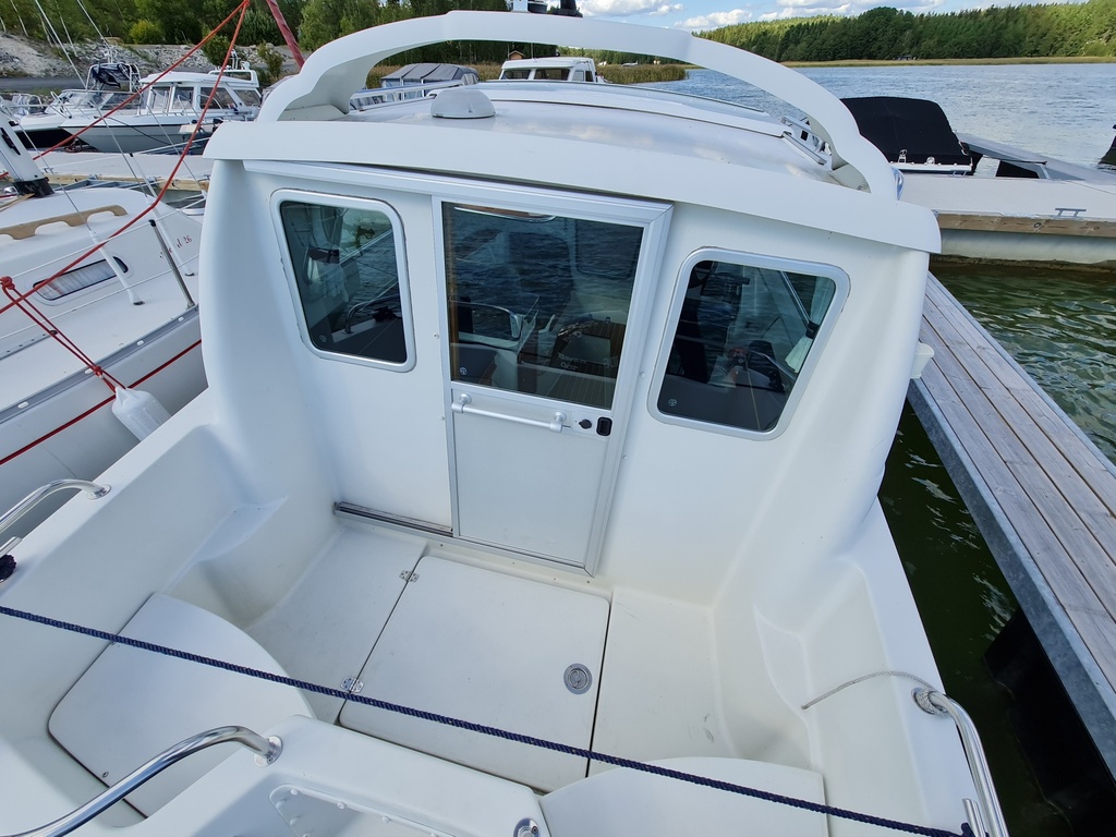 Finnmaster 6100 MC (FMSK00141405) + Evinrude 150ETEC