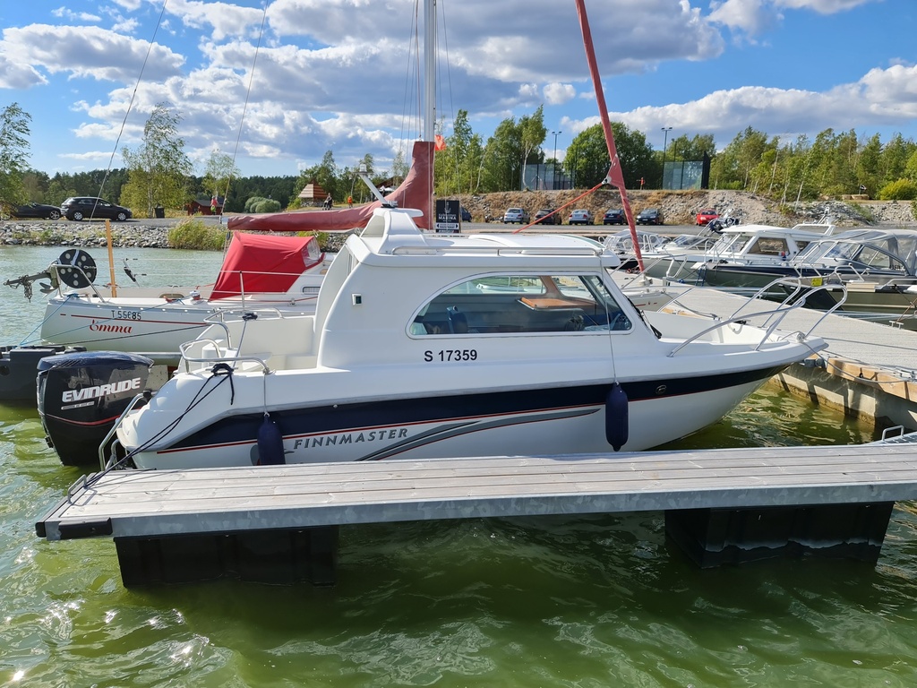 Finnmaster 6100 MC (FMSK00141405) + Evinrude 150ETEC