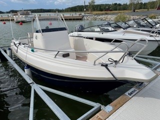Uttern S64 Exclusive+MerCruiser 4.3 MPI
