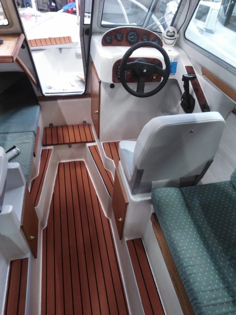 Finnmaster 6101 + 140 Mercruiser