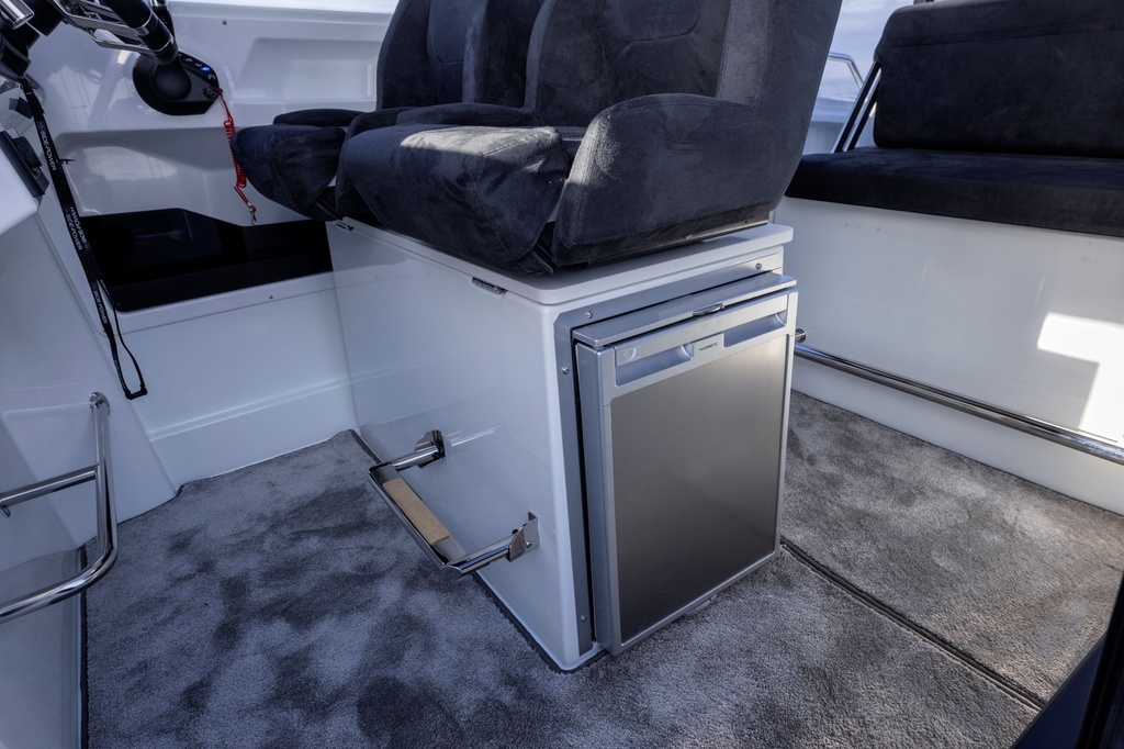 Quarken 27 Cabin