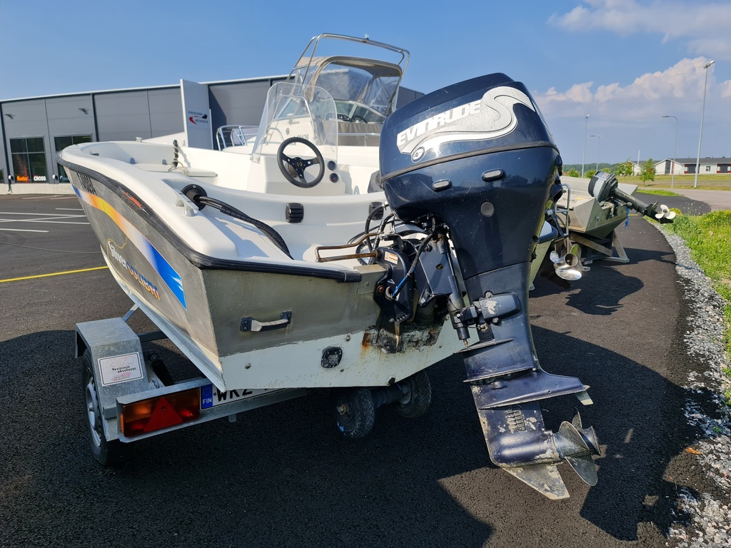 Silver Colibri 405 + Evinrude 25