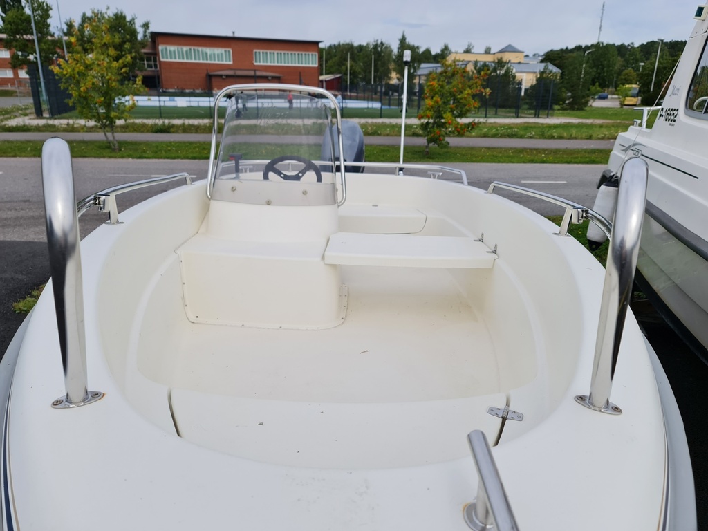 Yamarin 4410 ratilla +Yamaha 20