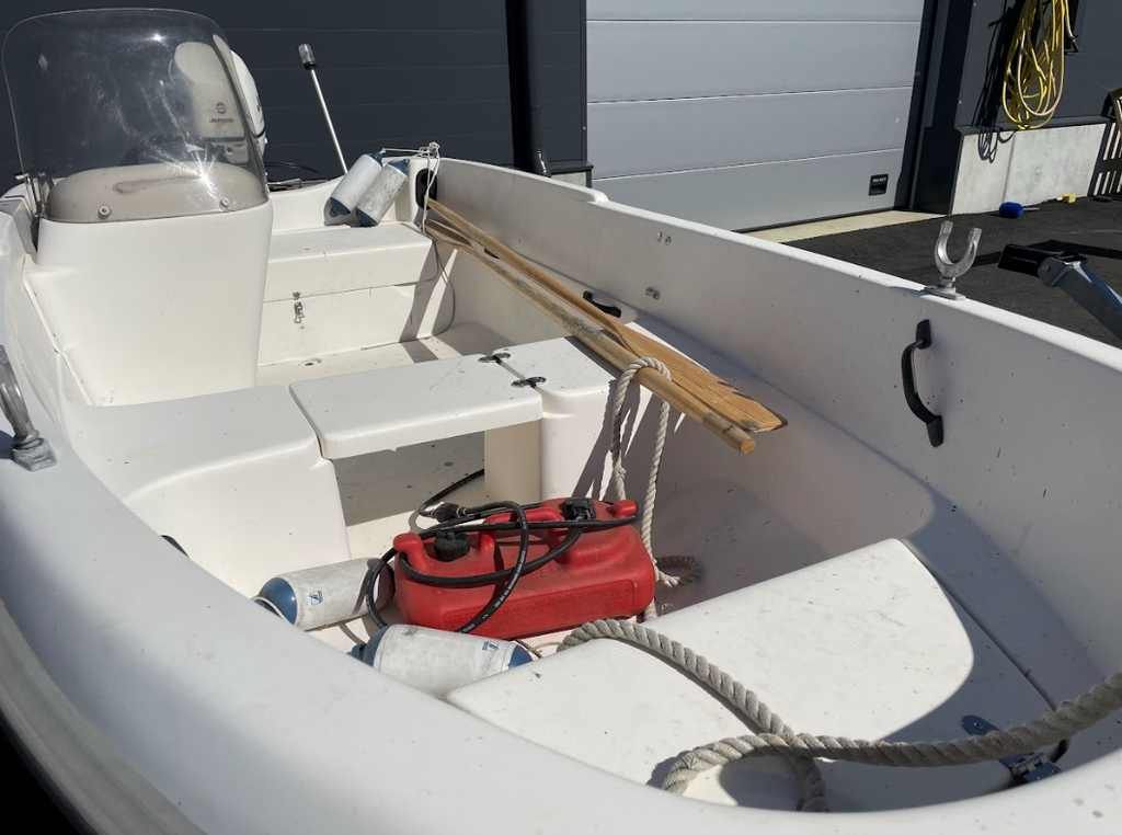 Bella 444R+Johnson 30