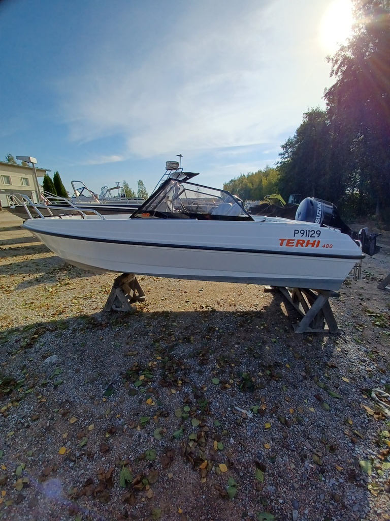 Terhi 480 BR + Suzuki 60HP
