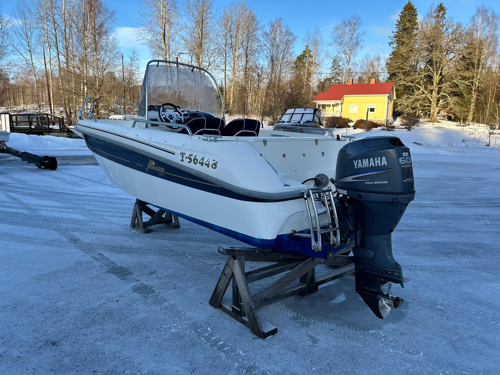 Yamarin 56 Center Console