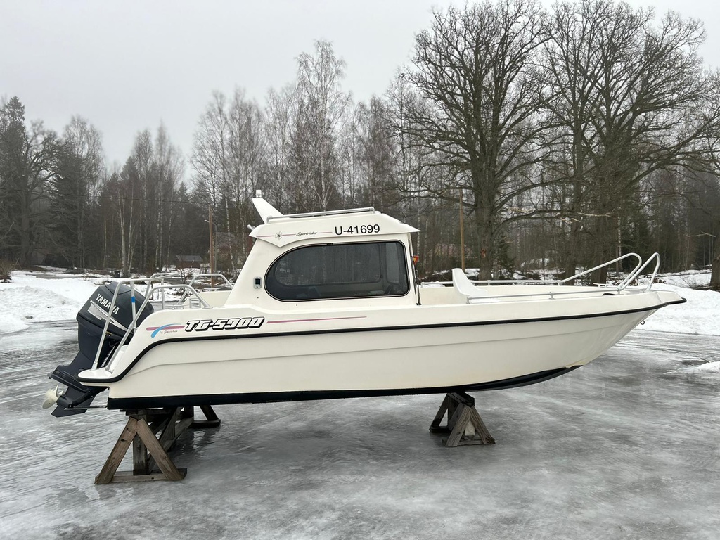 TG 5900 + Yamaha F60