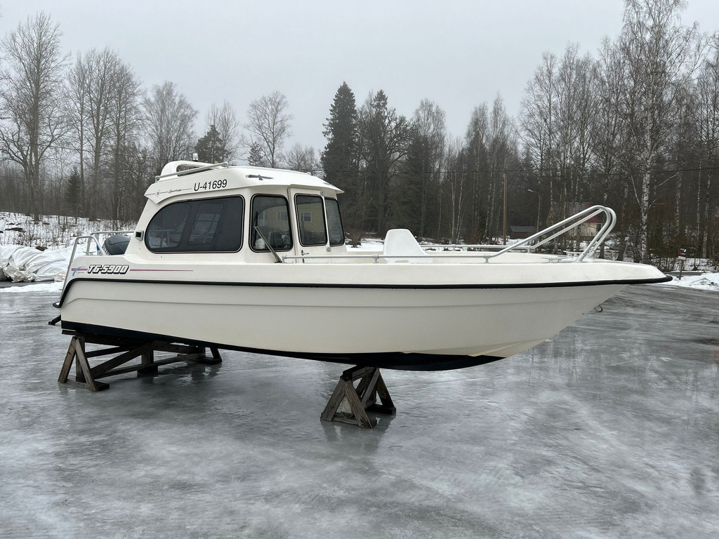 TG 5900 + Yamaha F60