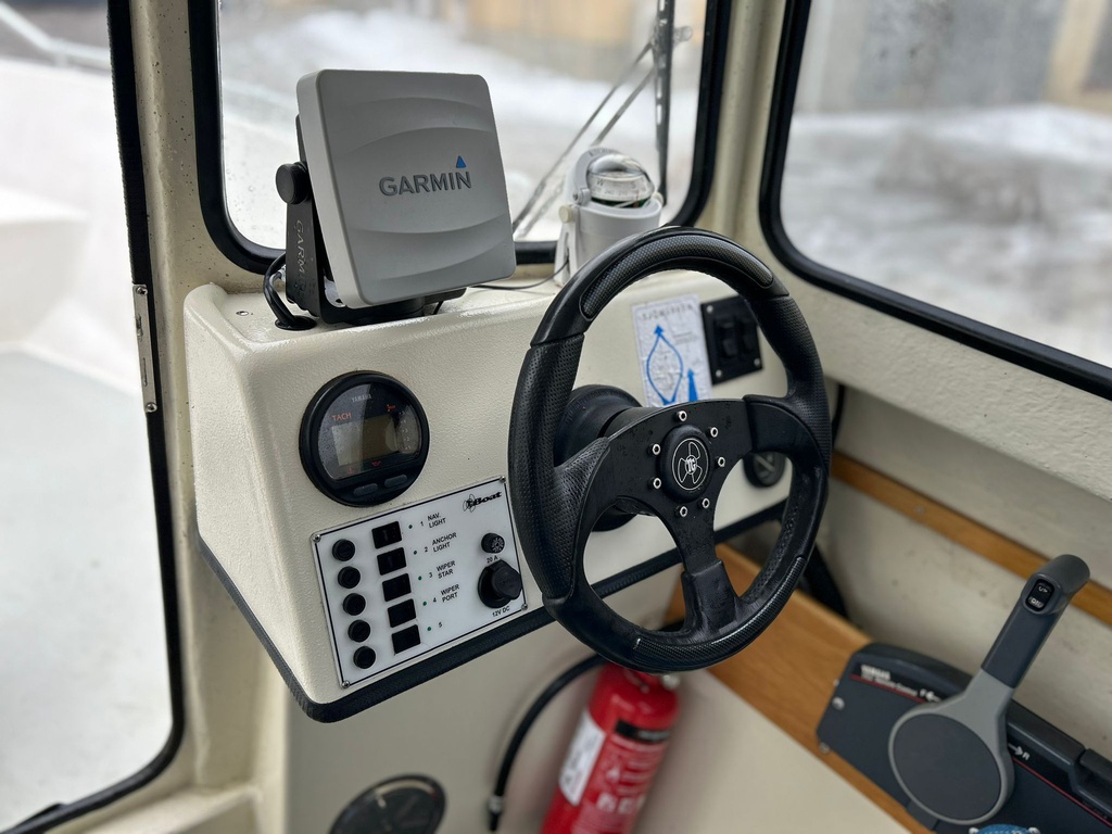 TG 5900 + Yamaha F60