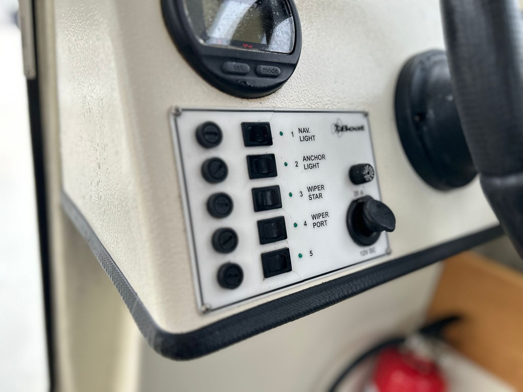 TG 5900 + Yamaha F60