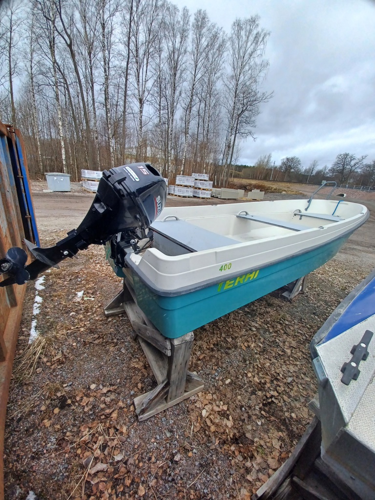 terhi 400 -18 + Suzuki 15 hp