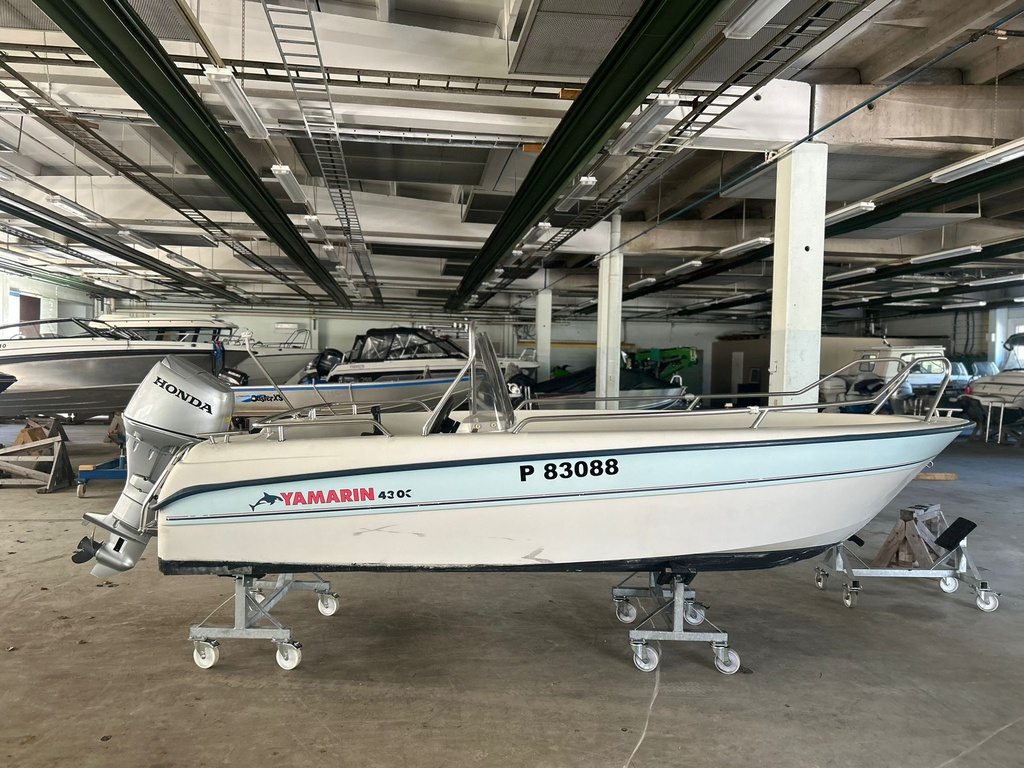 Yamarin 4300 + Honda BF30