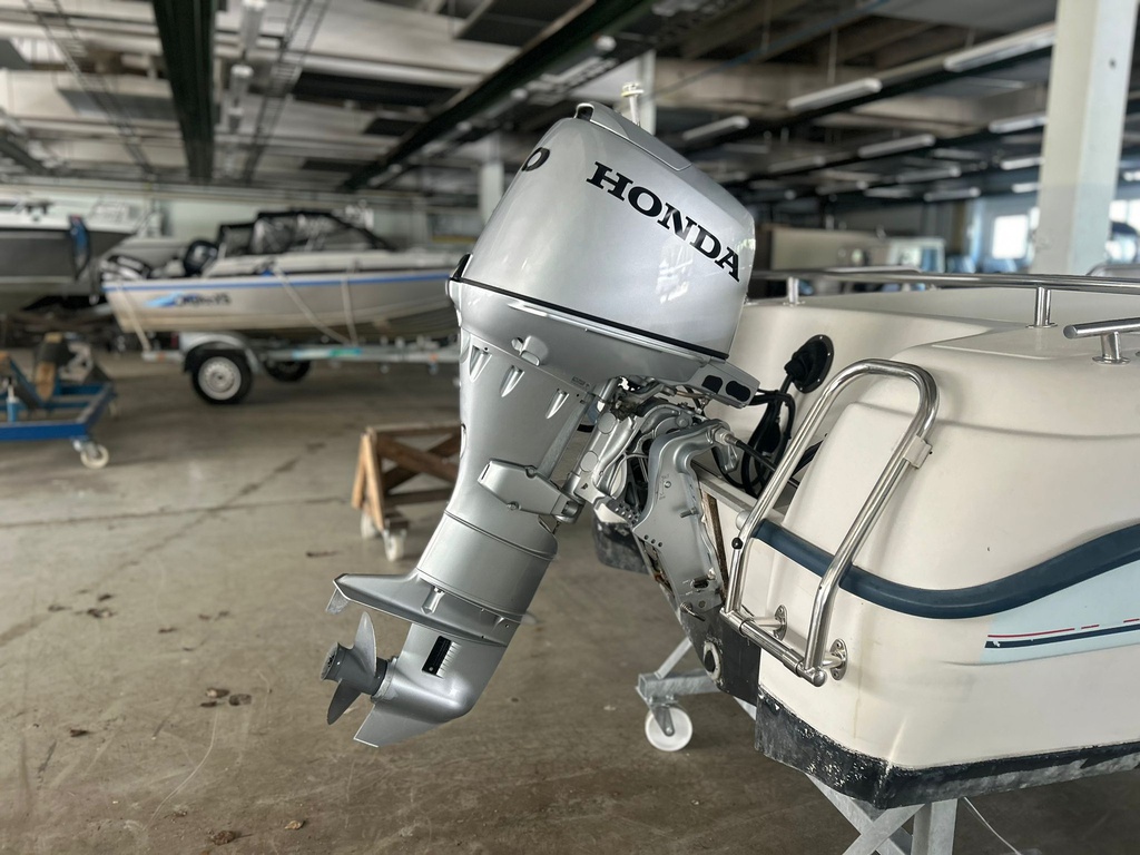 Yamarin 4300 + Honda BF30