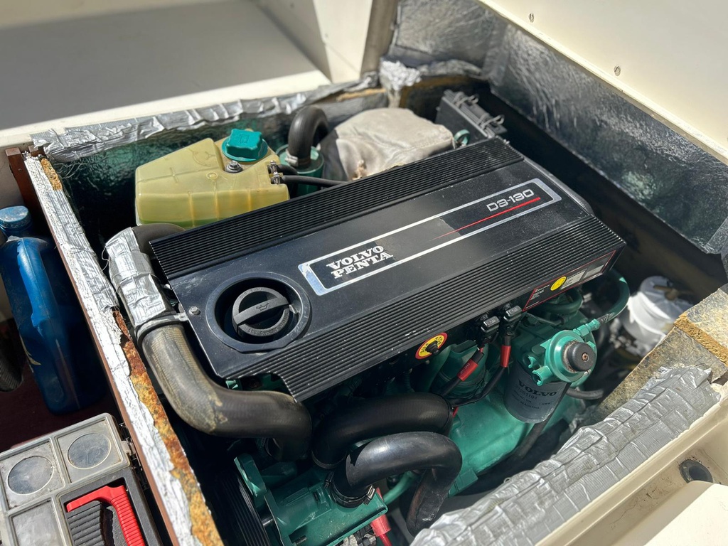 Minor 7600 Range + Volvo D3-130