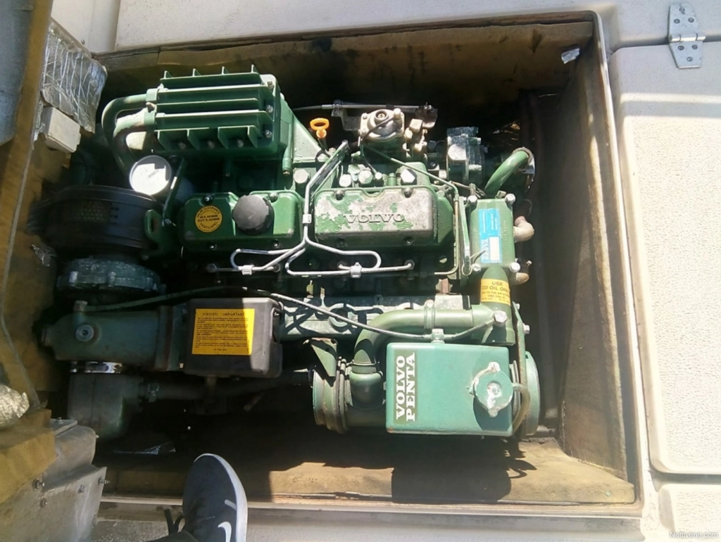 KÄYTETTY Minor 700