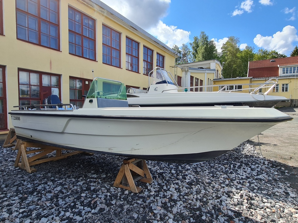 Elan 495 GT + Yamaha 60 autolube