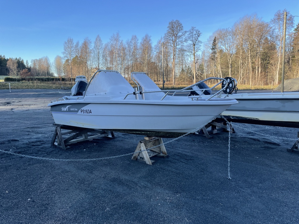 Suvi  4540 + Mercury 30 hp