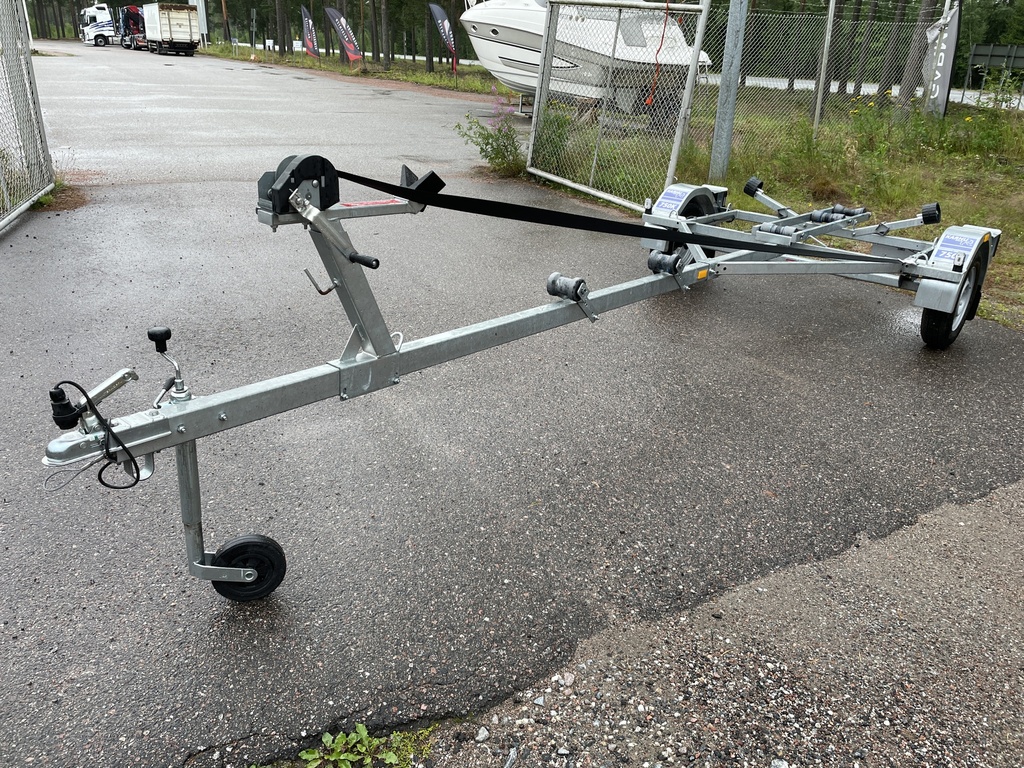 Trailer Karhu 750